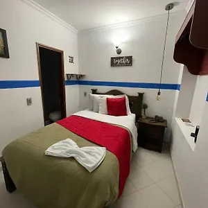 https://colonial-casa-quinta.hotels-bogota.net