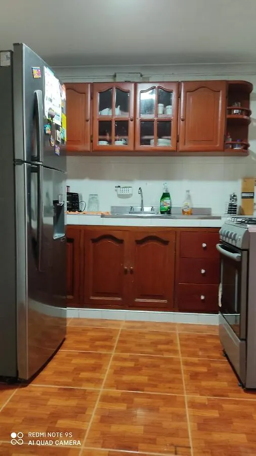 Agradable Casa Para Una Excelente Estadia. Palmira  0*, Palmira (Valle del Cauca)
